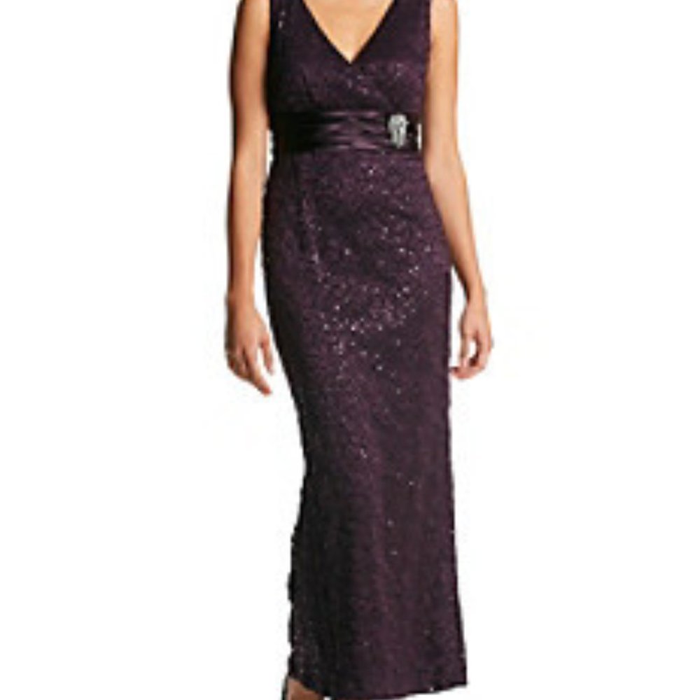 V Neck Sheath Classic Gown Petite